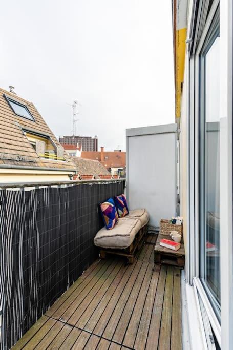 Studio Strasbourg/Gare +Balcon Exterior photo